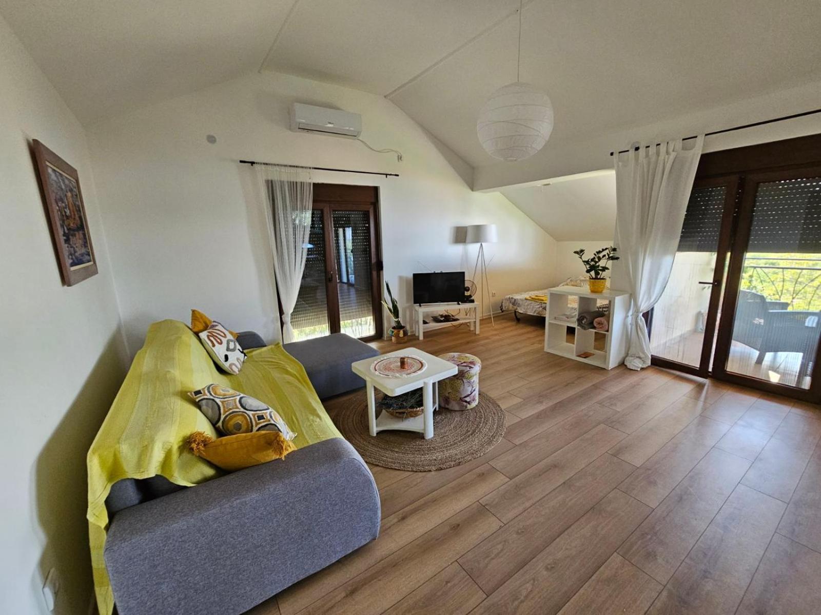 Apartman Snezana Jugovo สเมเดเรโว ภายนอก รูปภาพ